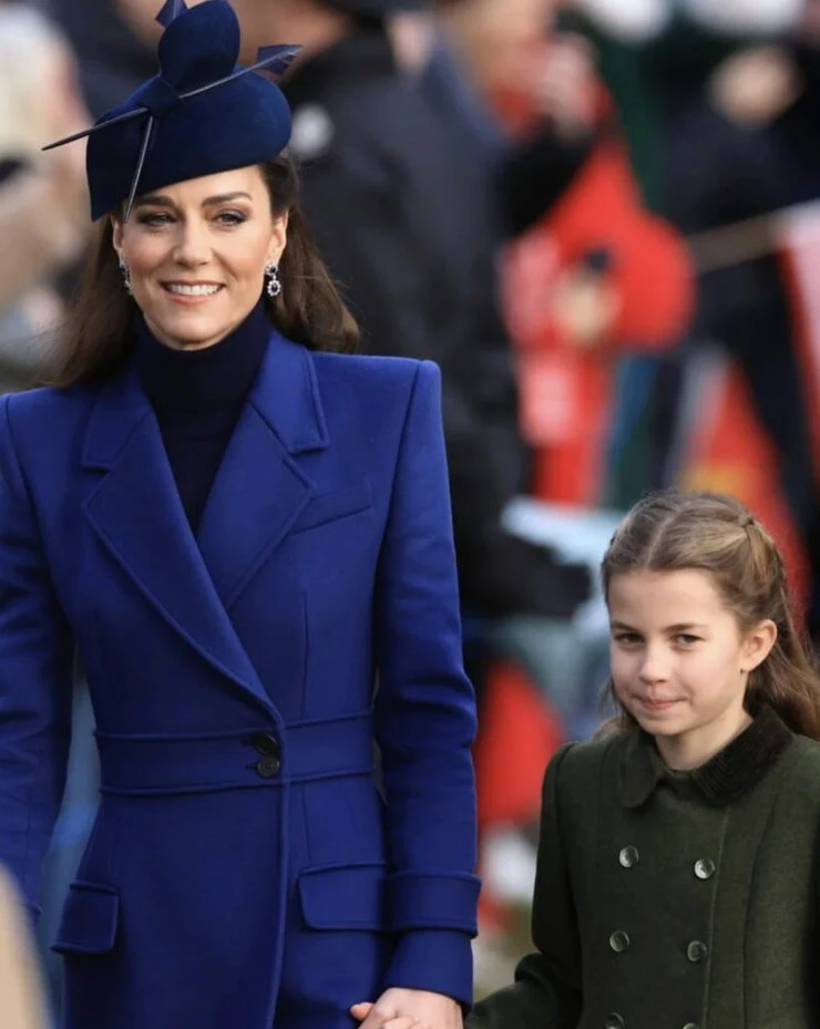 En Navidad, este fue la última vez que vimos en público a Kate Middleton. Foto: Instagram.  