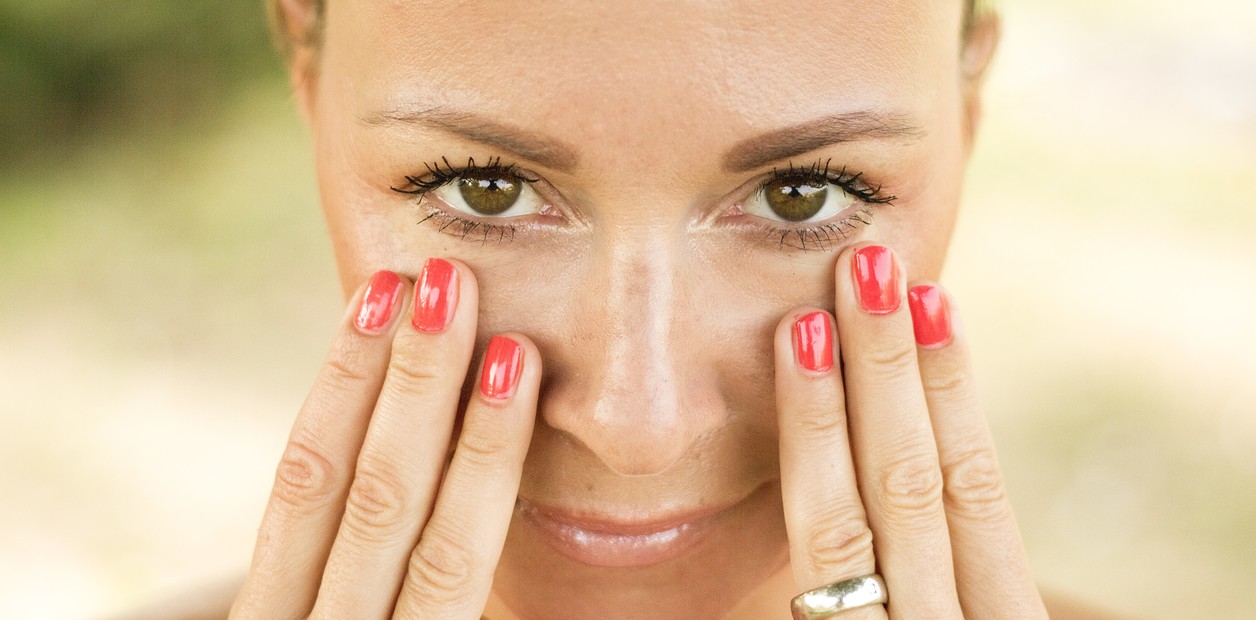 Ejercicios de los músculos faciales, claves para que no se altere la estructura de la cara, afirman expertos de Stanford. Foto: Shutterstock.