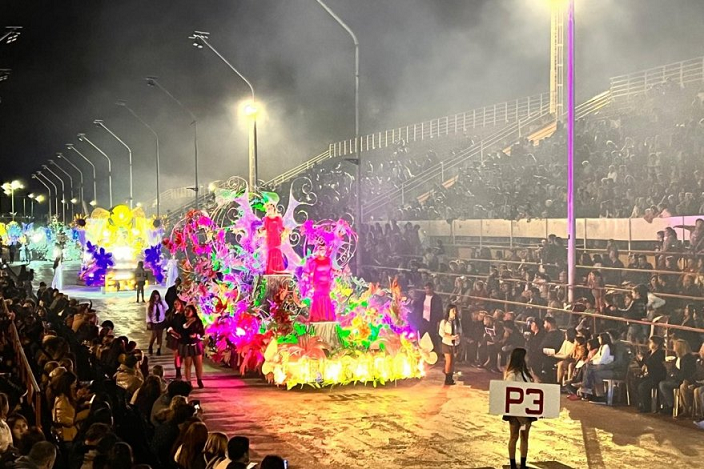 Gualeguaychú: Se realizó la 65° Fiesta Nacional de Carrozas Estudiantiles