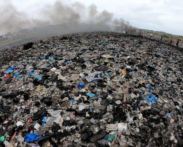 Detector de bulos ambientales | No, no van a pagar a los ciudadanos por reciclar | Clima y Medio Ambiente