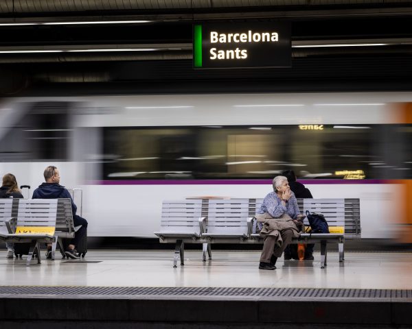 Un abono único para todo el transporte público de España con el que combatir el cambio climático | Clima y Medio Ambiente