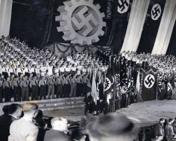 El Gobierno desclasificará archivos sobre los nazis que se refugiaron en Argentina después de la Segunda Guerra Mundial