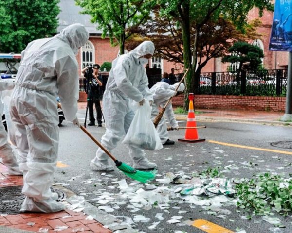 ¿Las guerras se ganan con limpieza? | Corea del Norte envía globos con basura a su vecino del Sur
